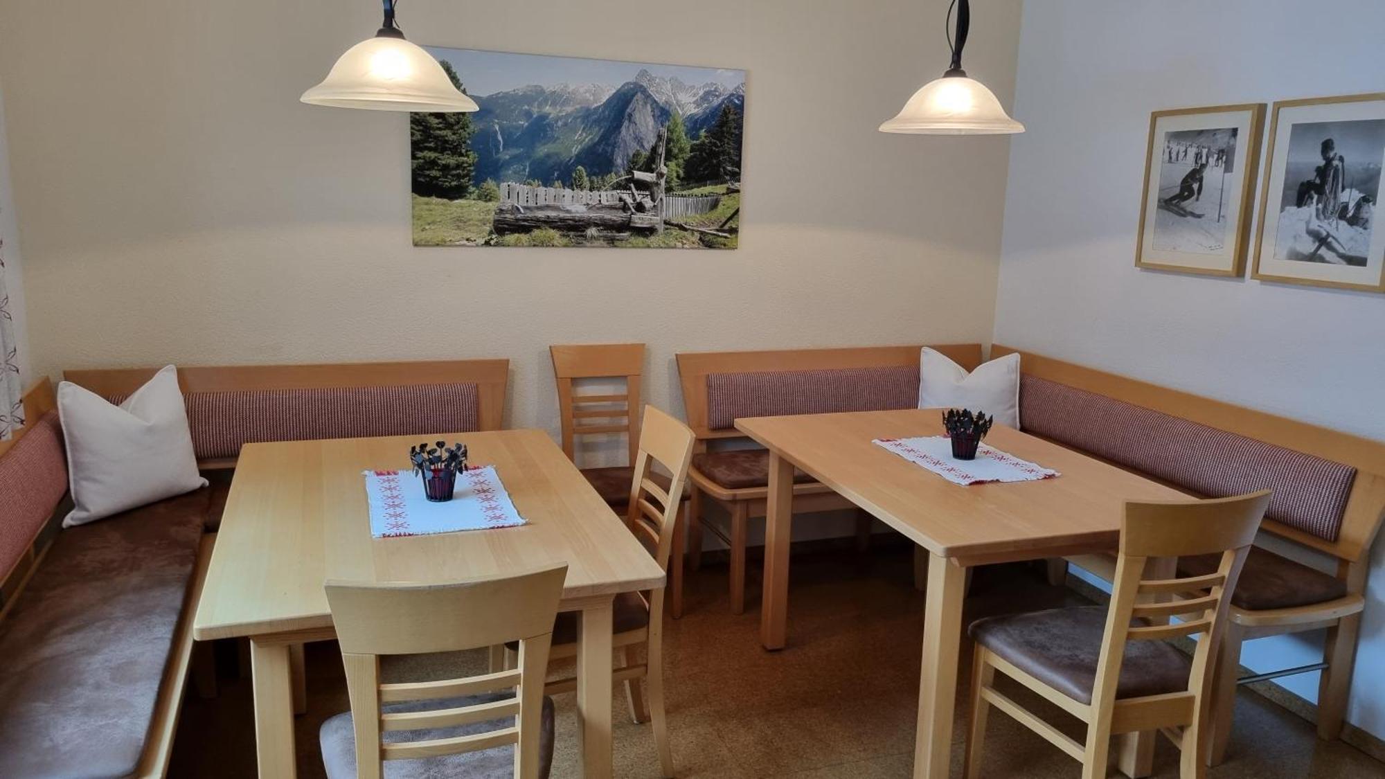 Haus Alpengluehn Hotel Sautens Eksteriør billede